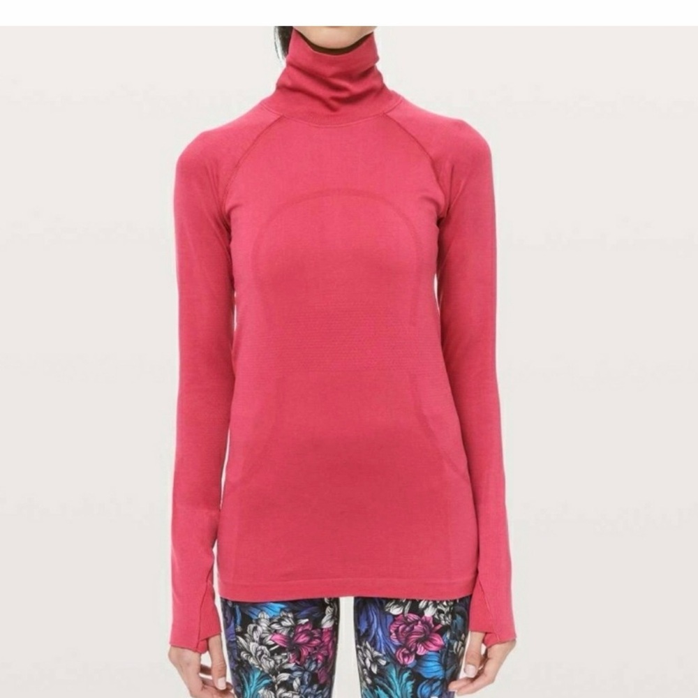 Lululemon Swiftly Speed Turtleneck TOP  Long Sleeve‎ Size 6  R-11